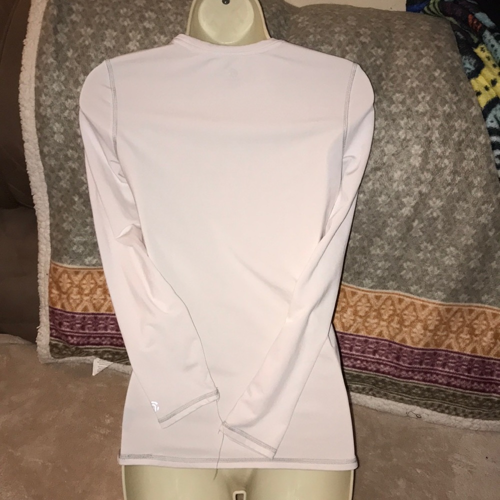 Champion XL (16-18) white long sleeved tee - Picture 3 of 5